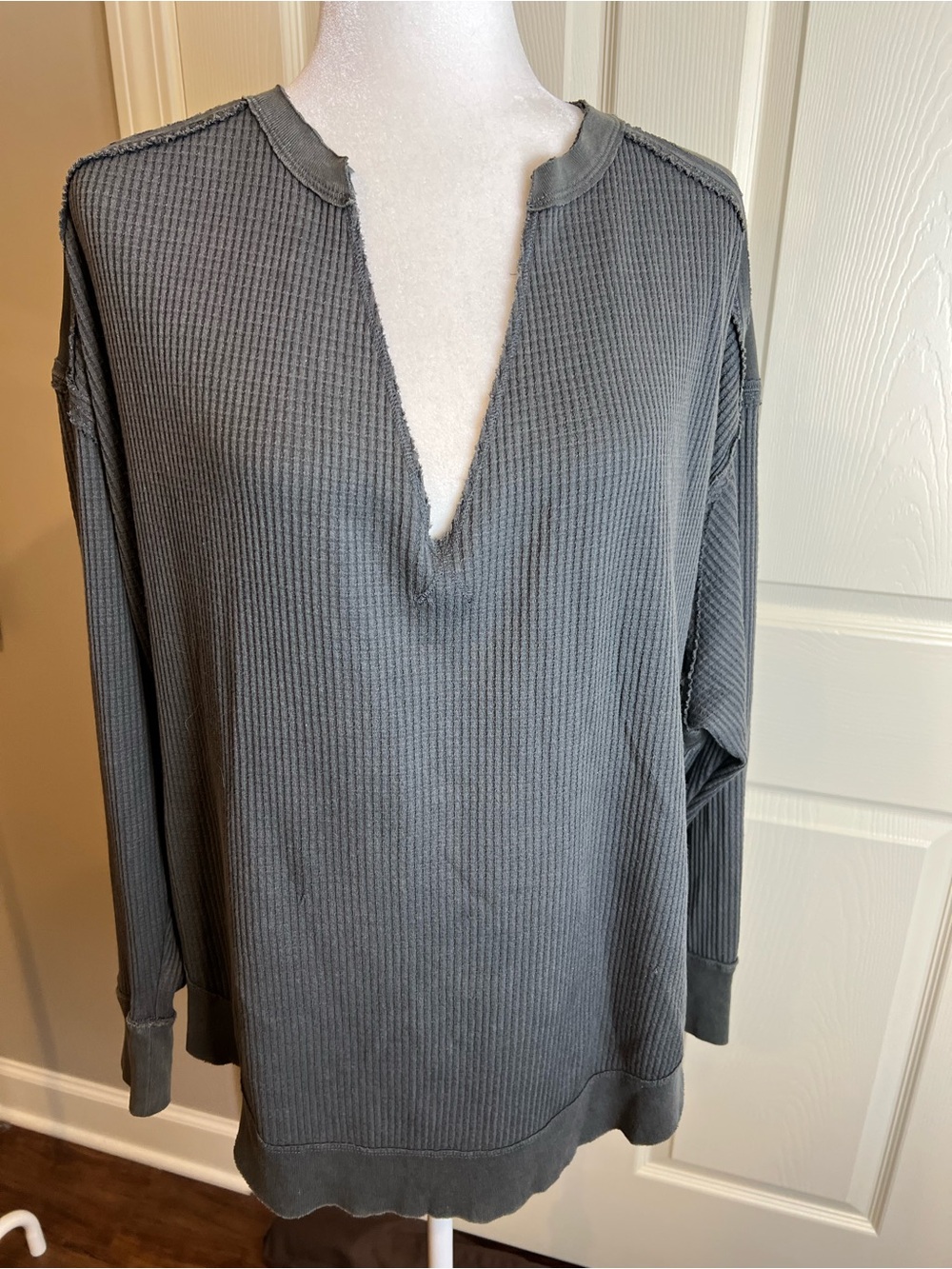 Free people Owen thermal pullover large grey